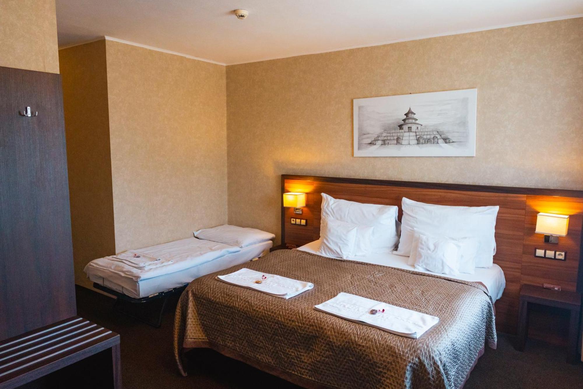 Premium Business Hotel Bratislava Buitenkant foto